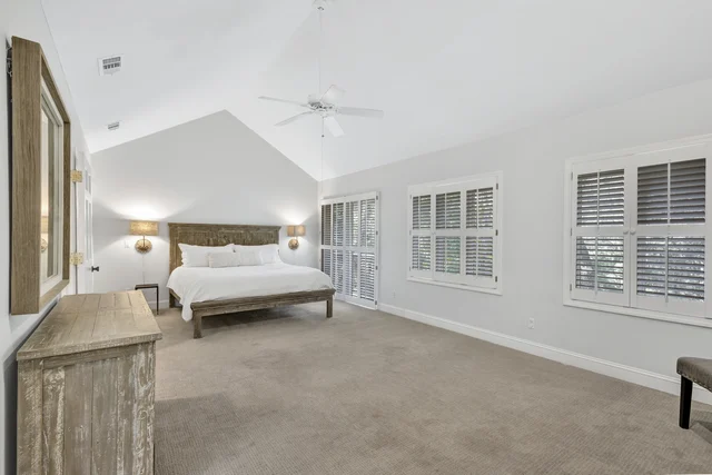 Bedroom 1 image 1