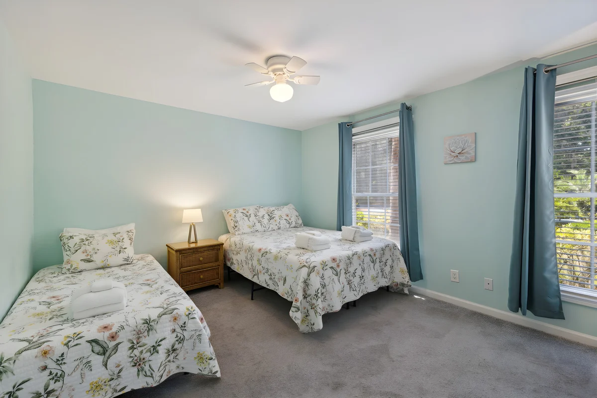 Bedroom 3 image 1