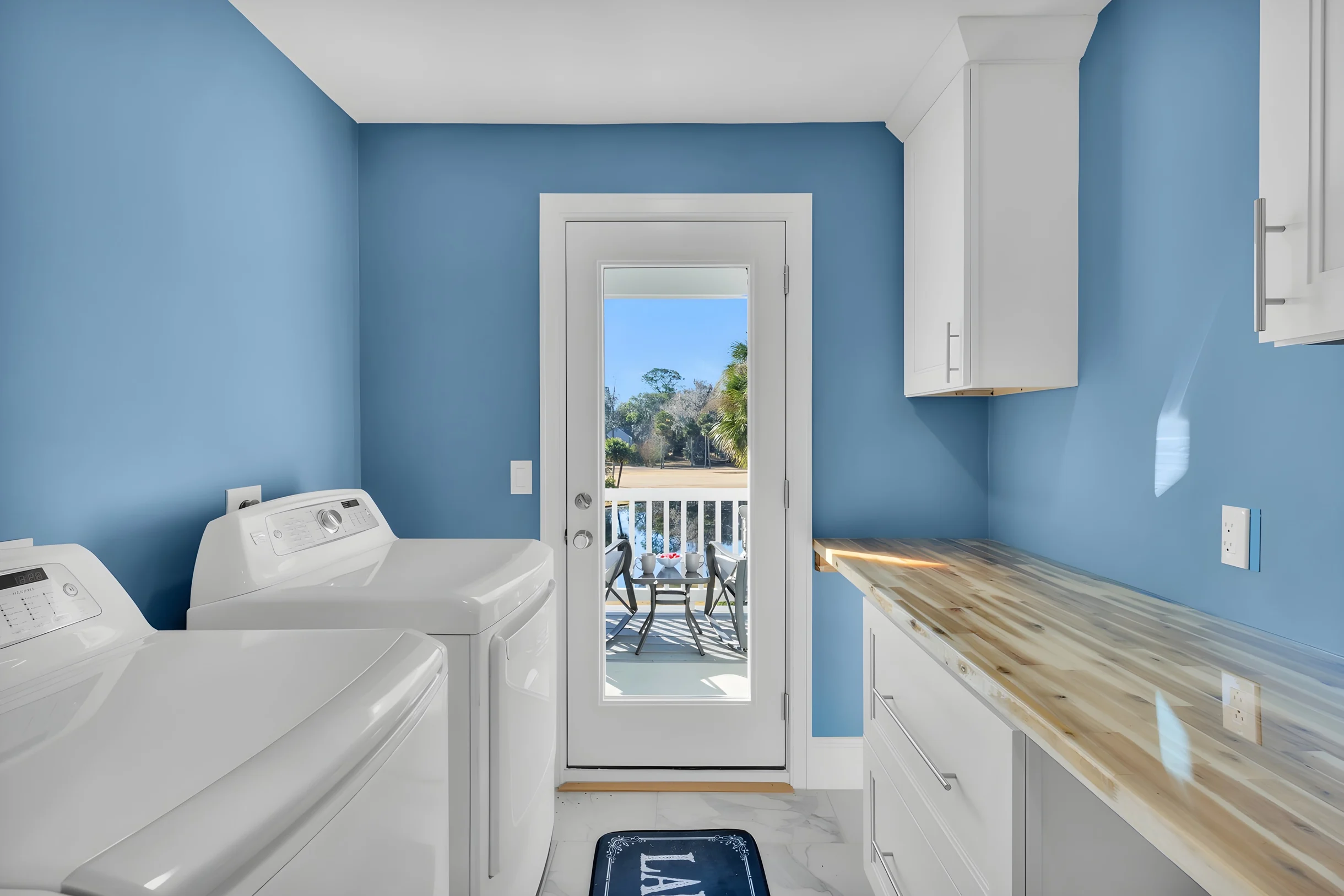 18 St. John's Place #7