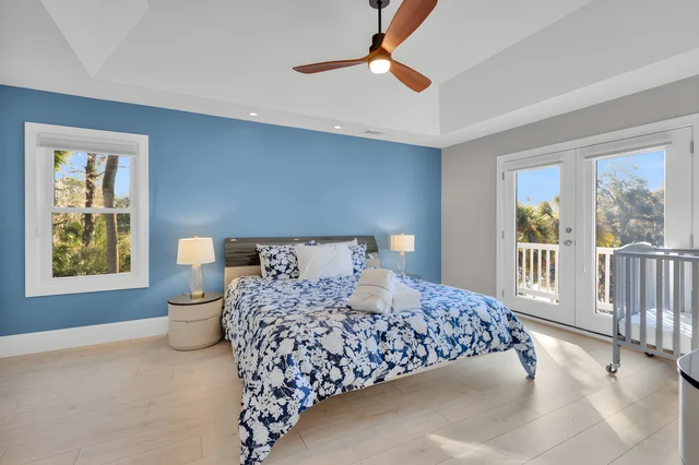 Bedroom 1 image 1