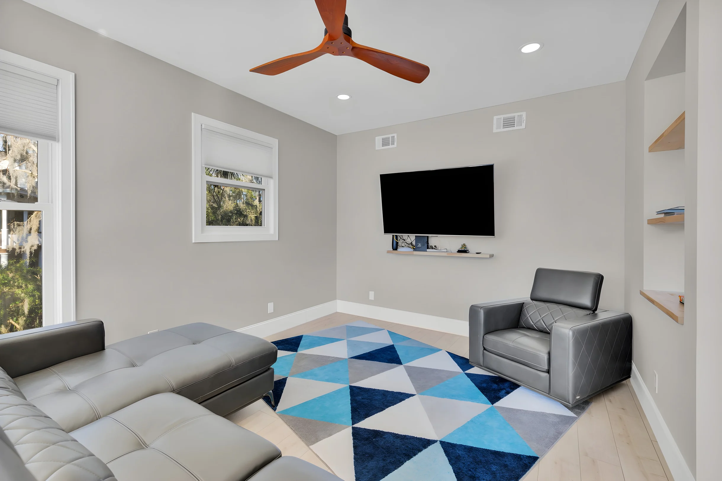18 St. John's Place #15