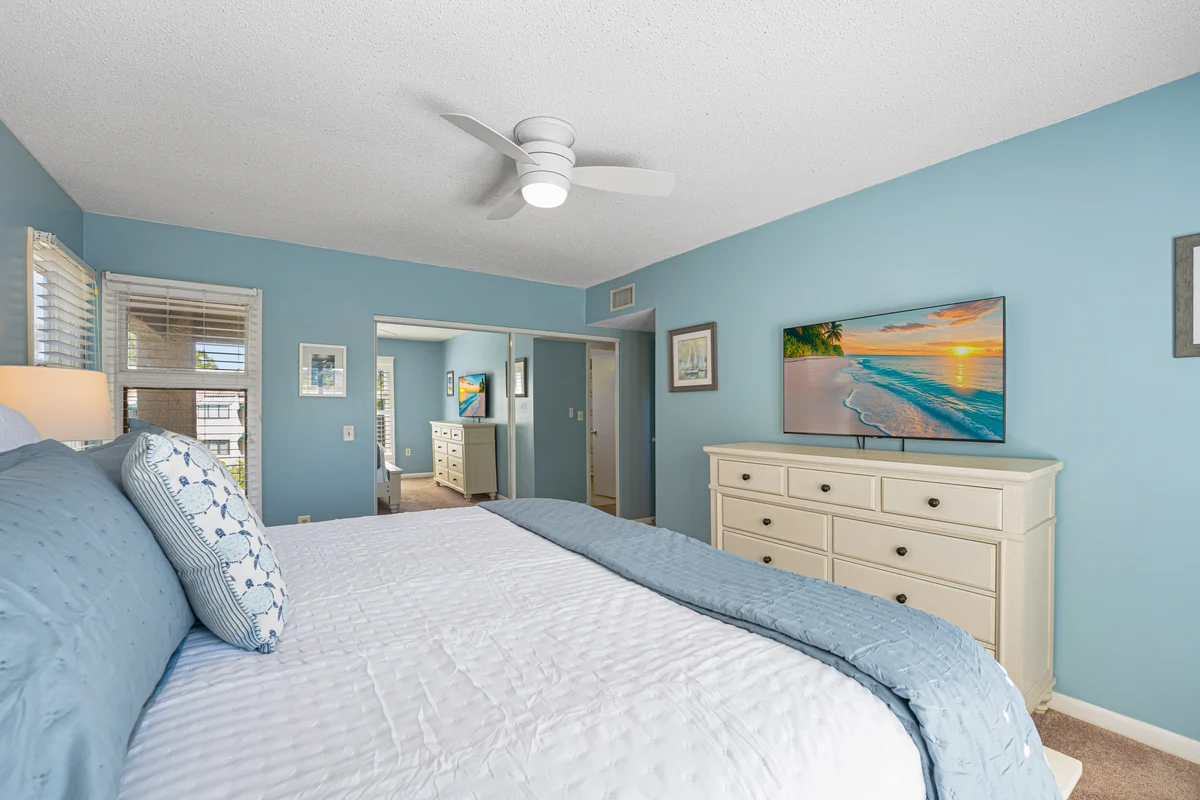 Bedroom 1 image 1
