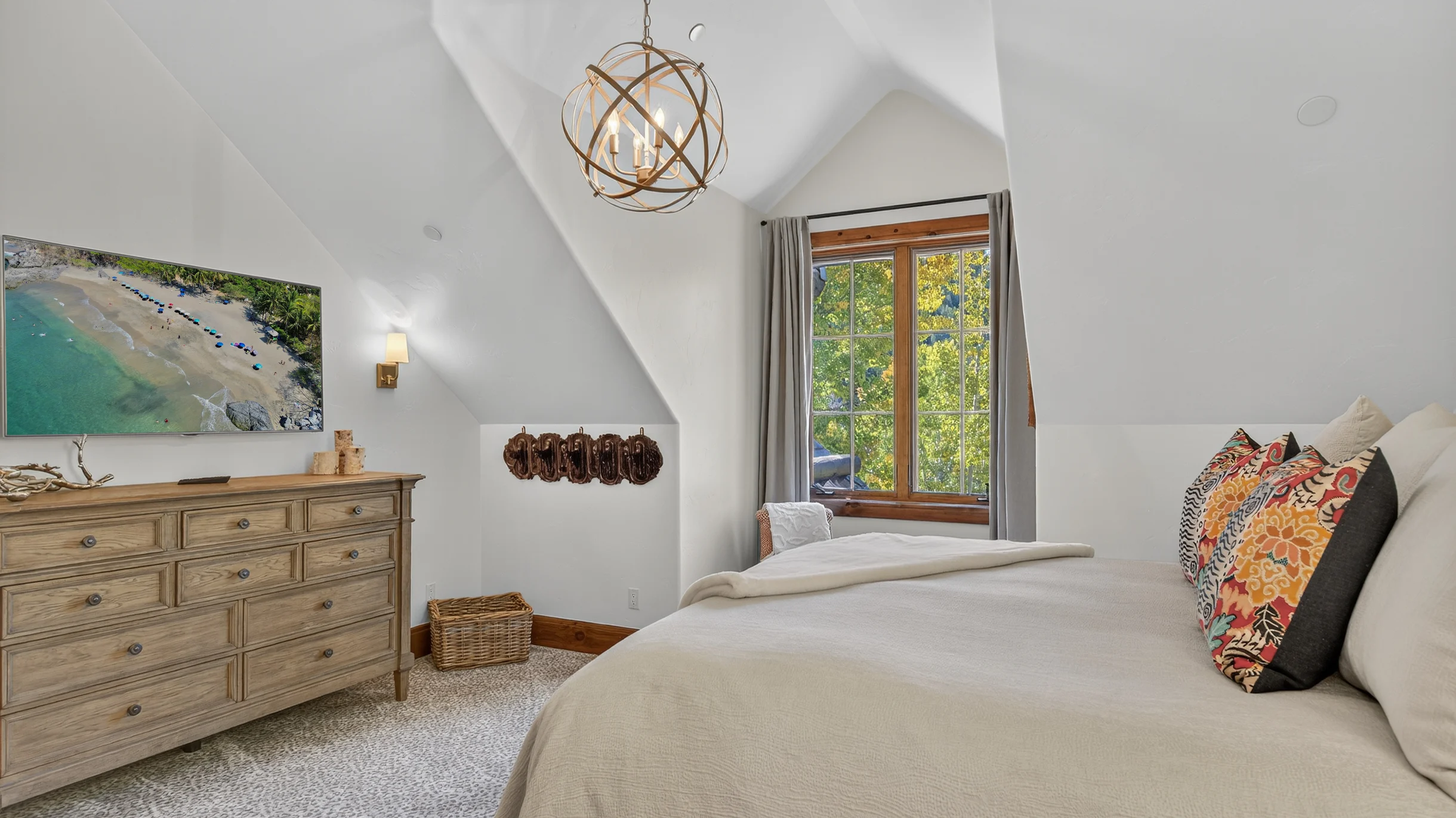 Bearberry Lodge #12