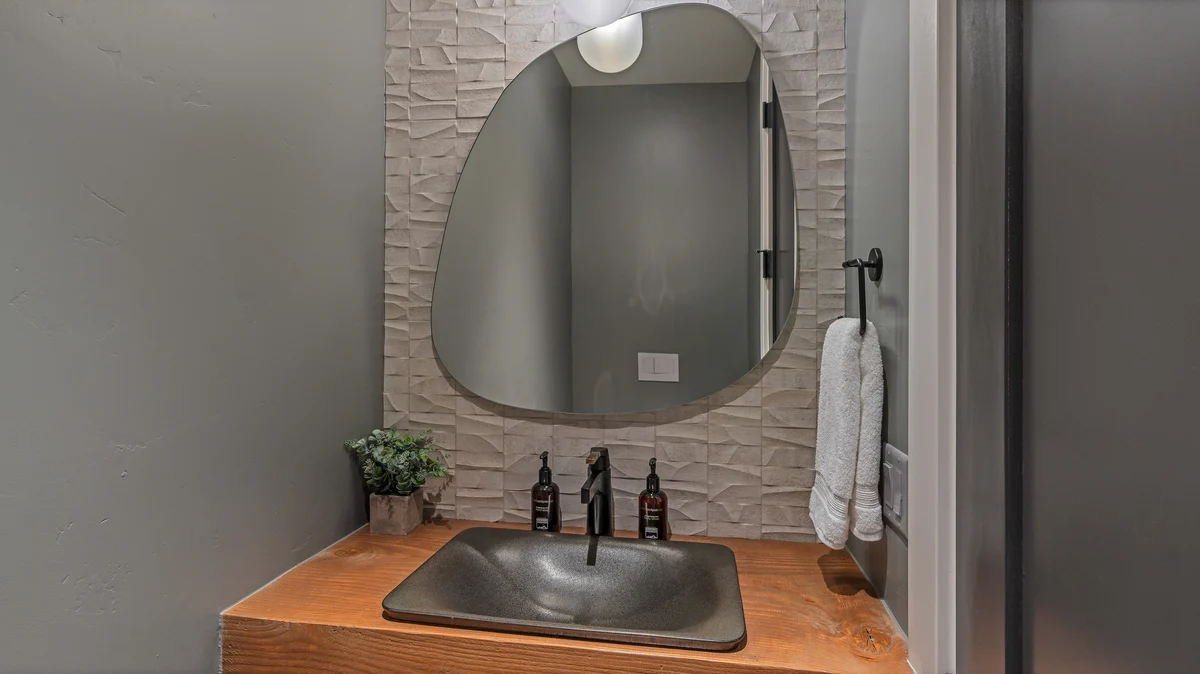 Wander Breckenridge Blue Valley