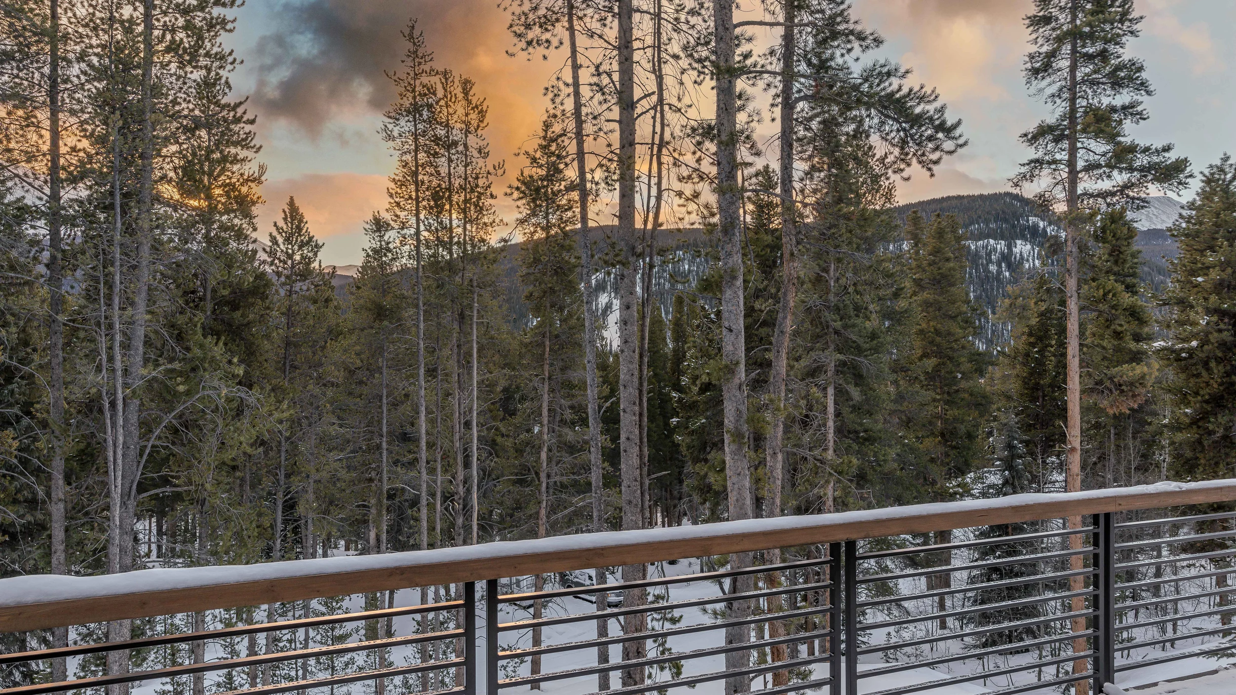 Wander Breckenridge Blue Valley #24