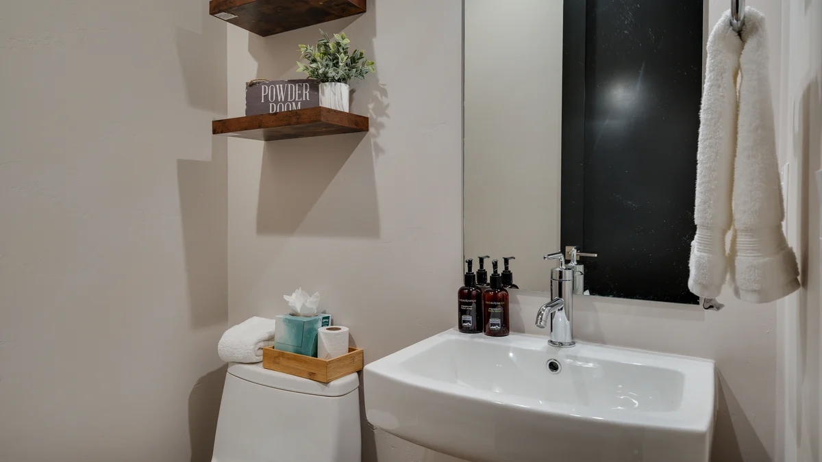 Wander Steamboat Borough