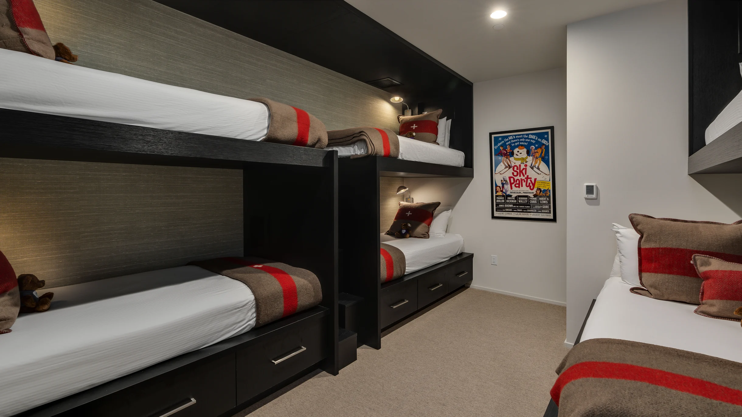 Butterfly Lofts - West #14