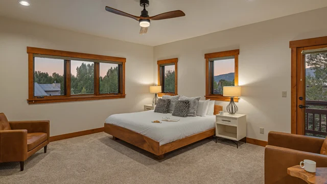 Bedroom 3 image 1