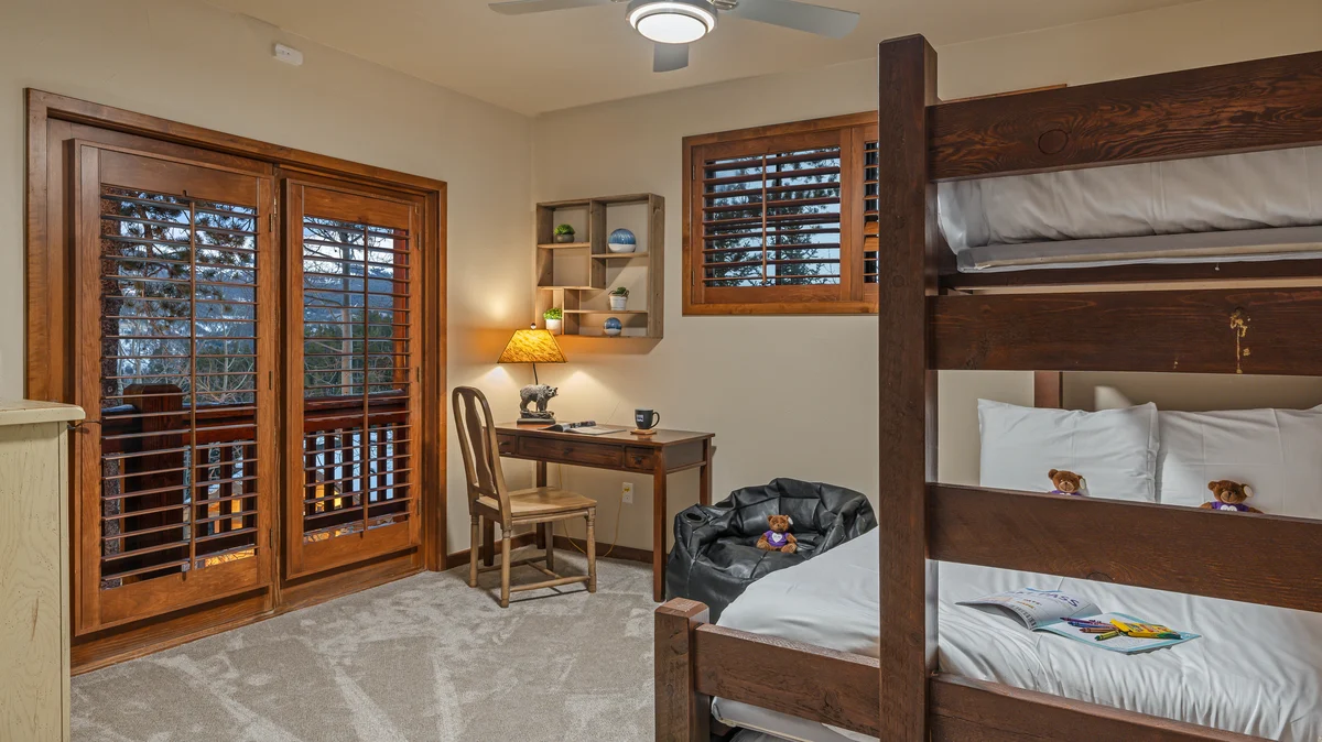 Bedroom 3 image 1
