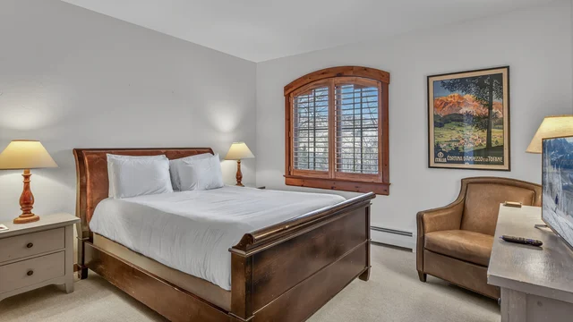 Bedroom 3 image 1