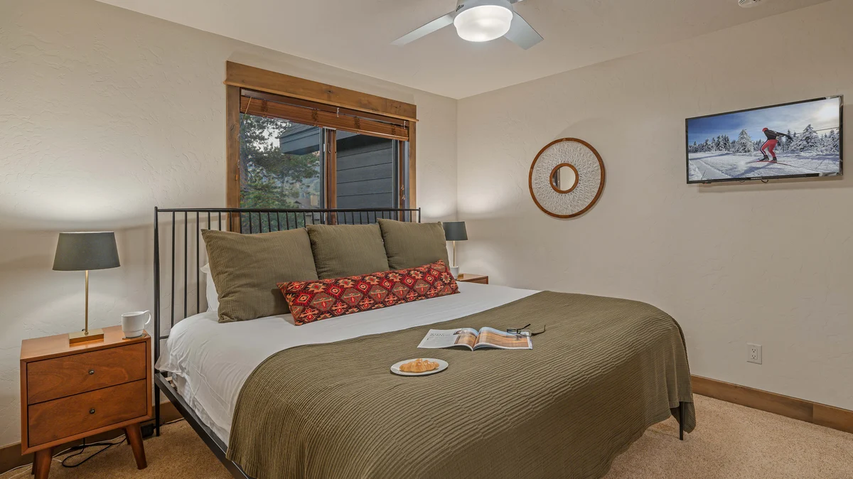 Bedroom 3 image 1