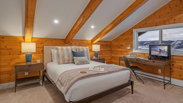 Bedroom 3 image 1