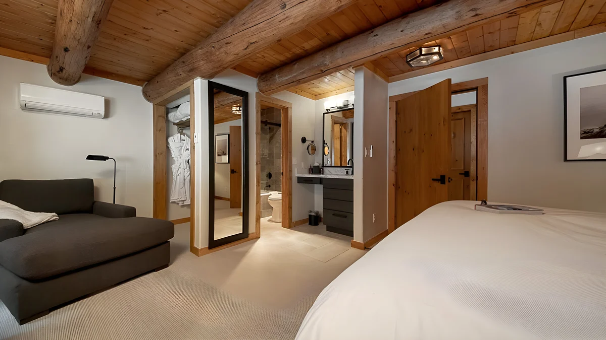 Bedroom 3 image 1