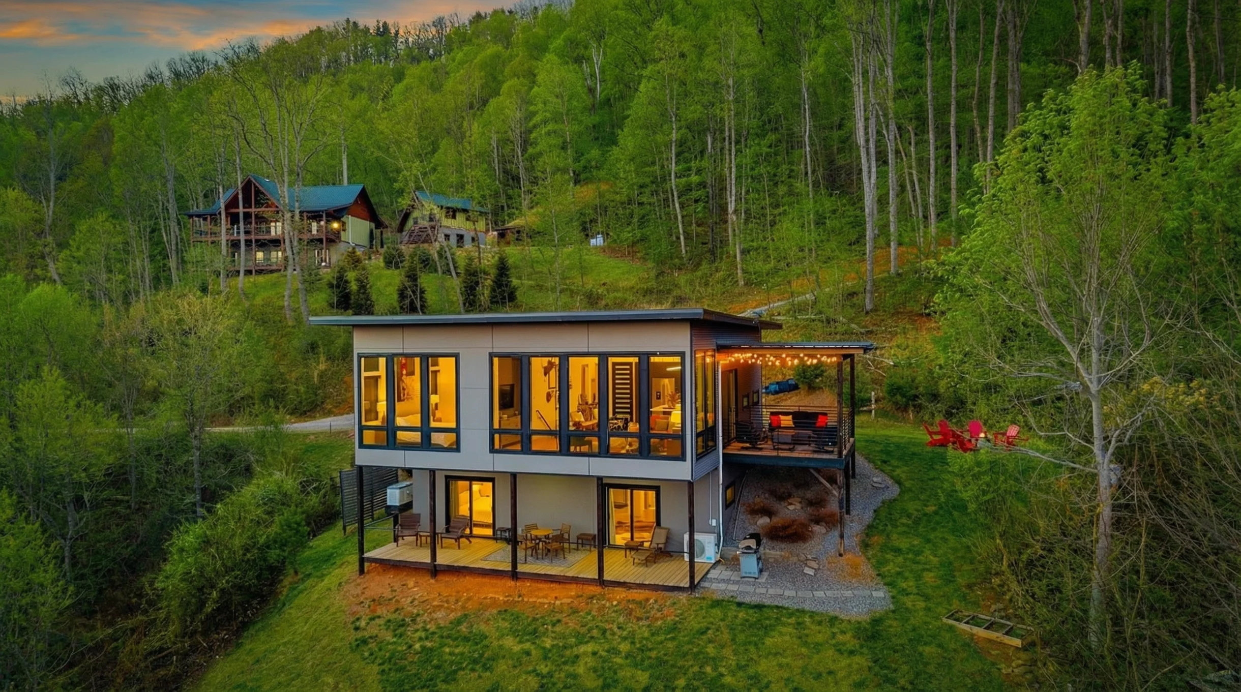 Wander Candler Modern