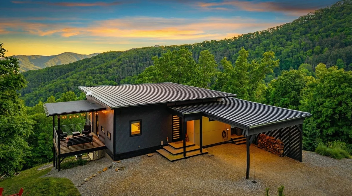 Wander Candler Modern