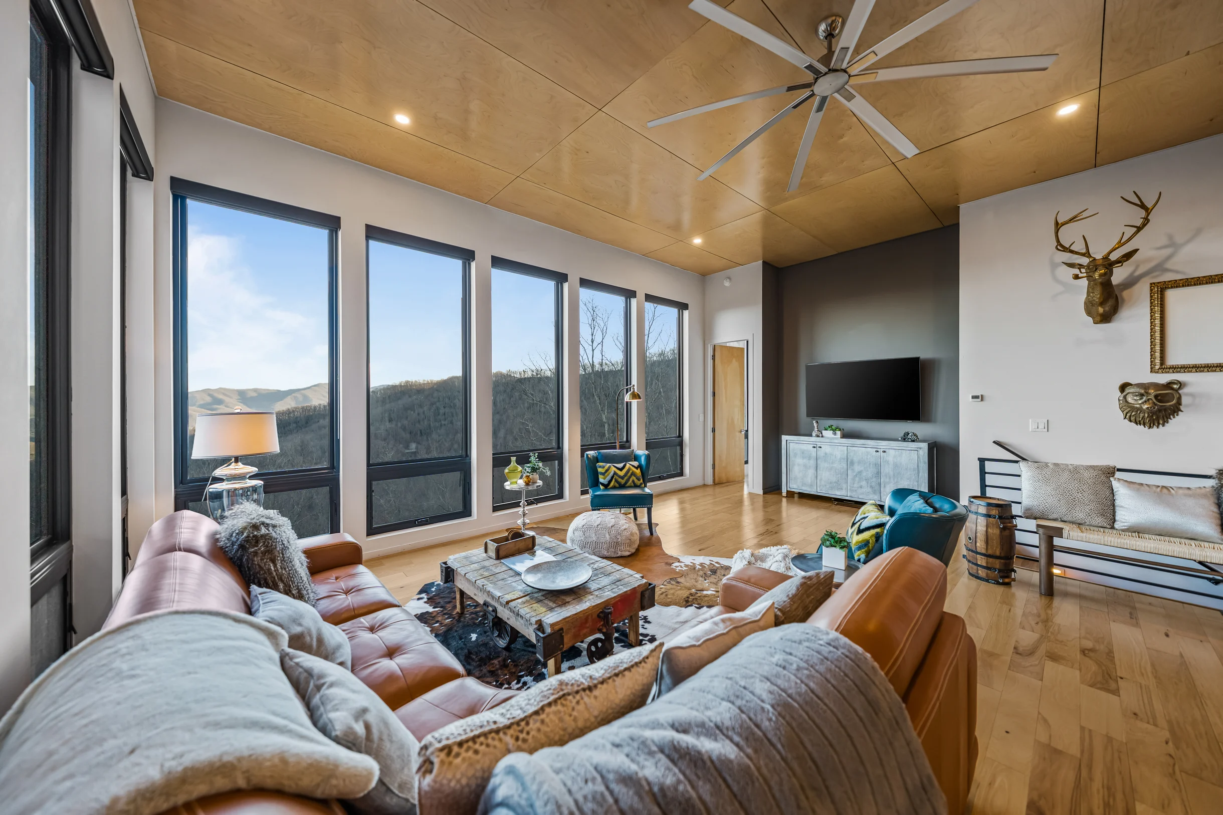 Wander Candler Modern #8