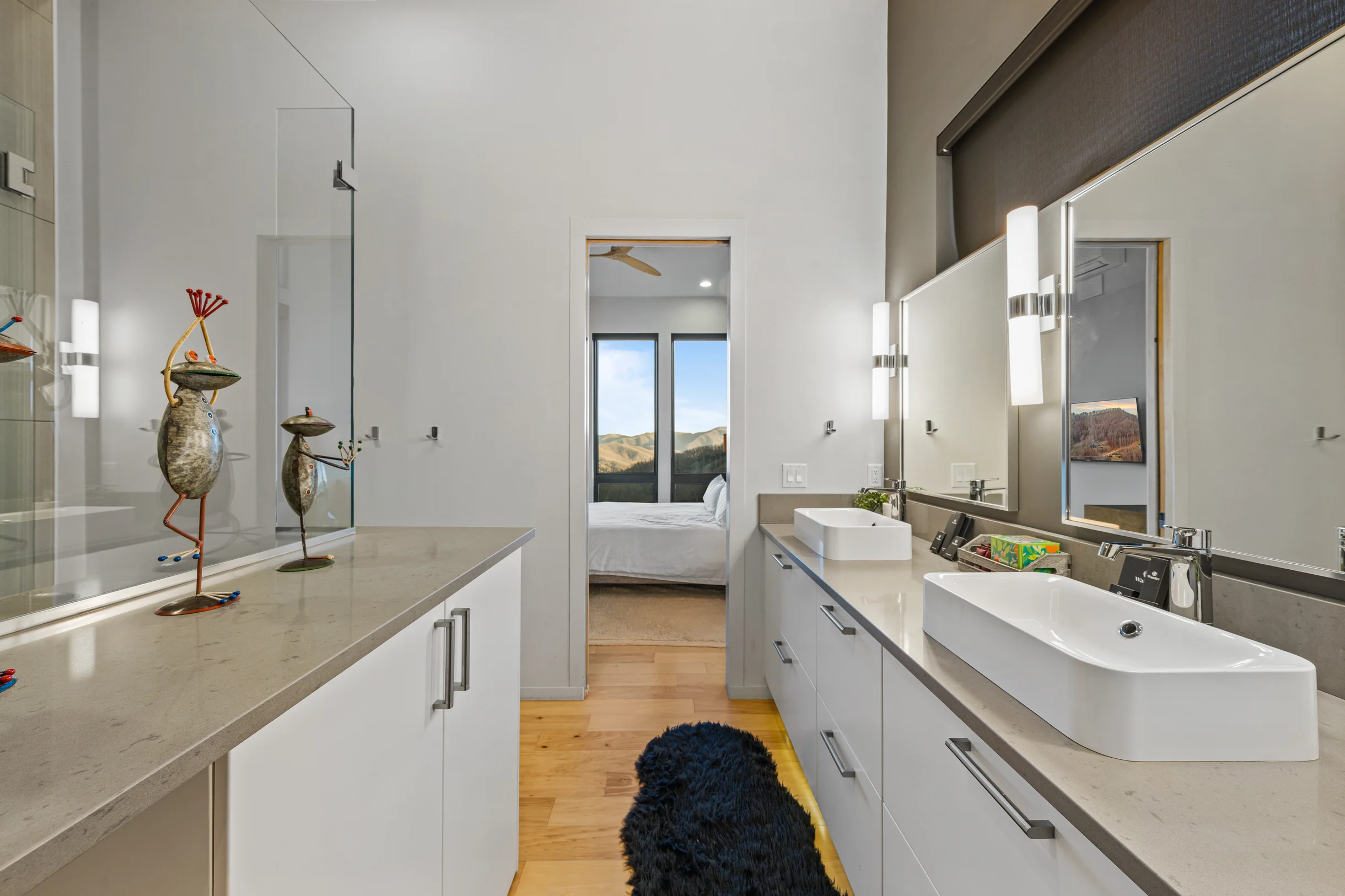 Wander Candler Modern #23