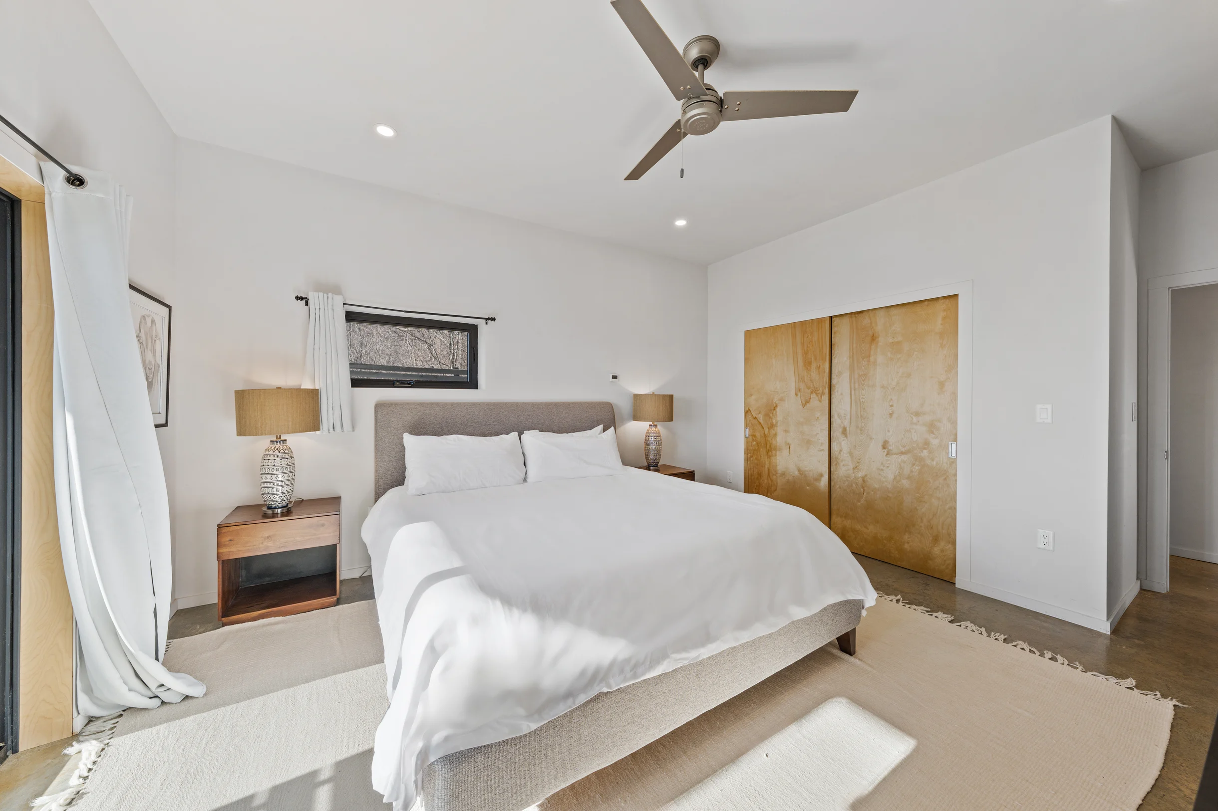 Wander Candler Modern #25