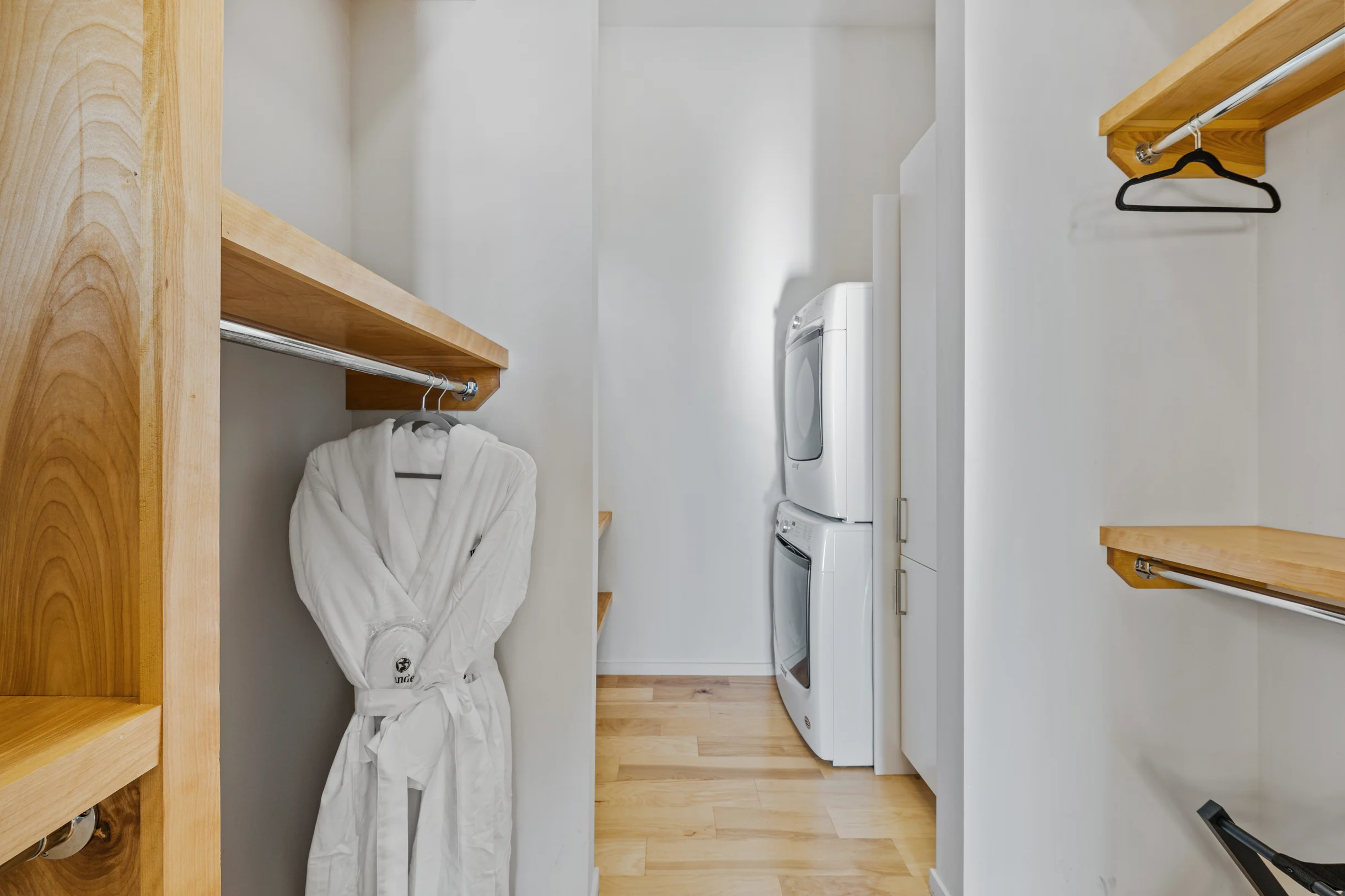 Wander Candler Modern #51