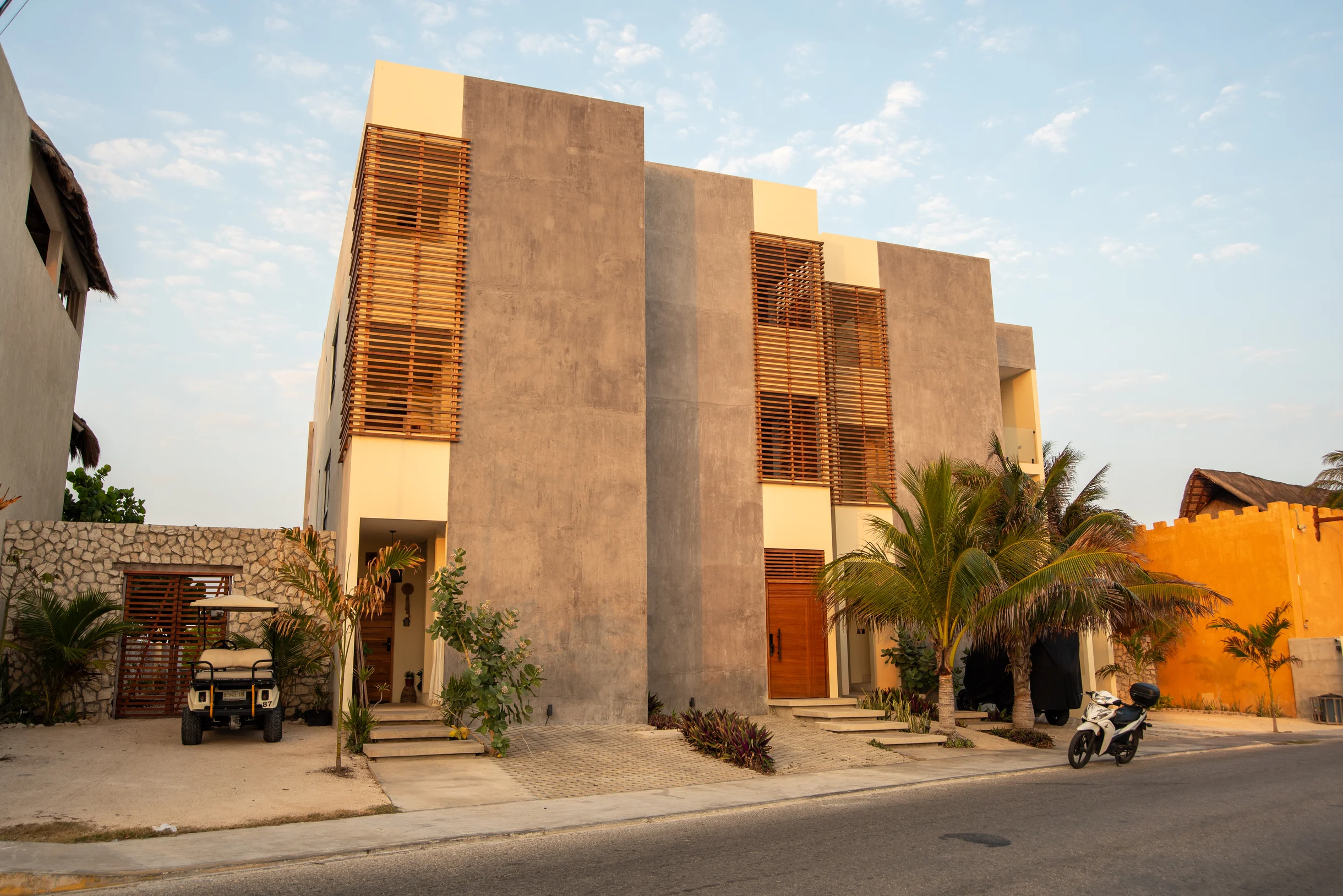 Wander Isla Mujeres Beachfront #4