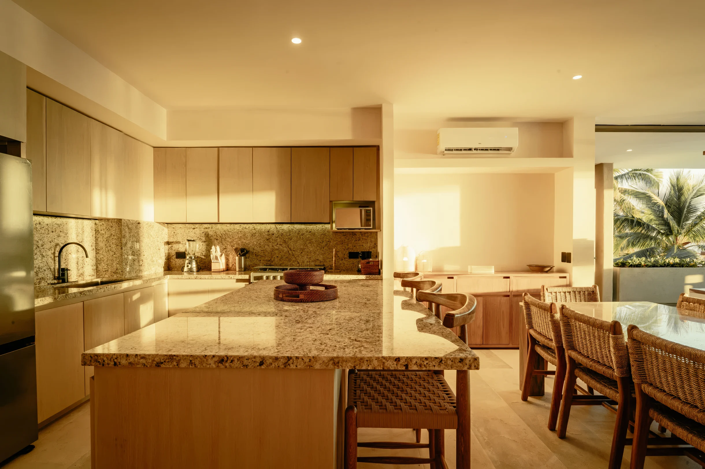 Wander Playa Blanca Oceanfront #9