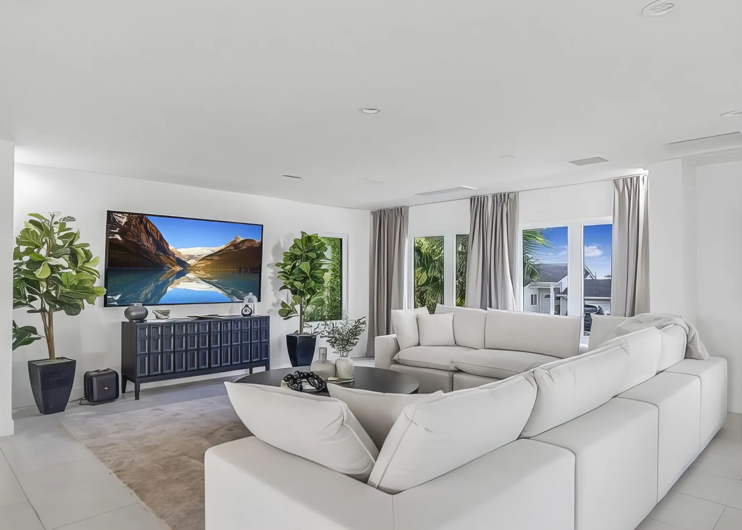 Wander Tarzana Vista #3