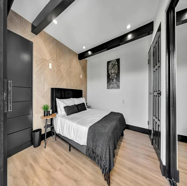 Bedroom 3 image 1
