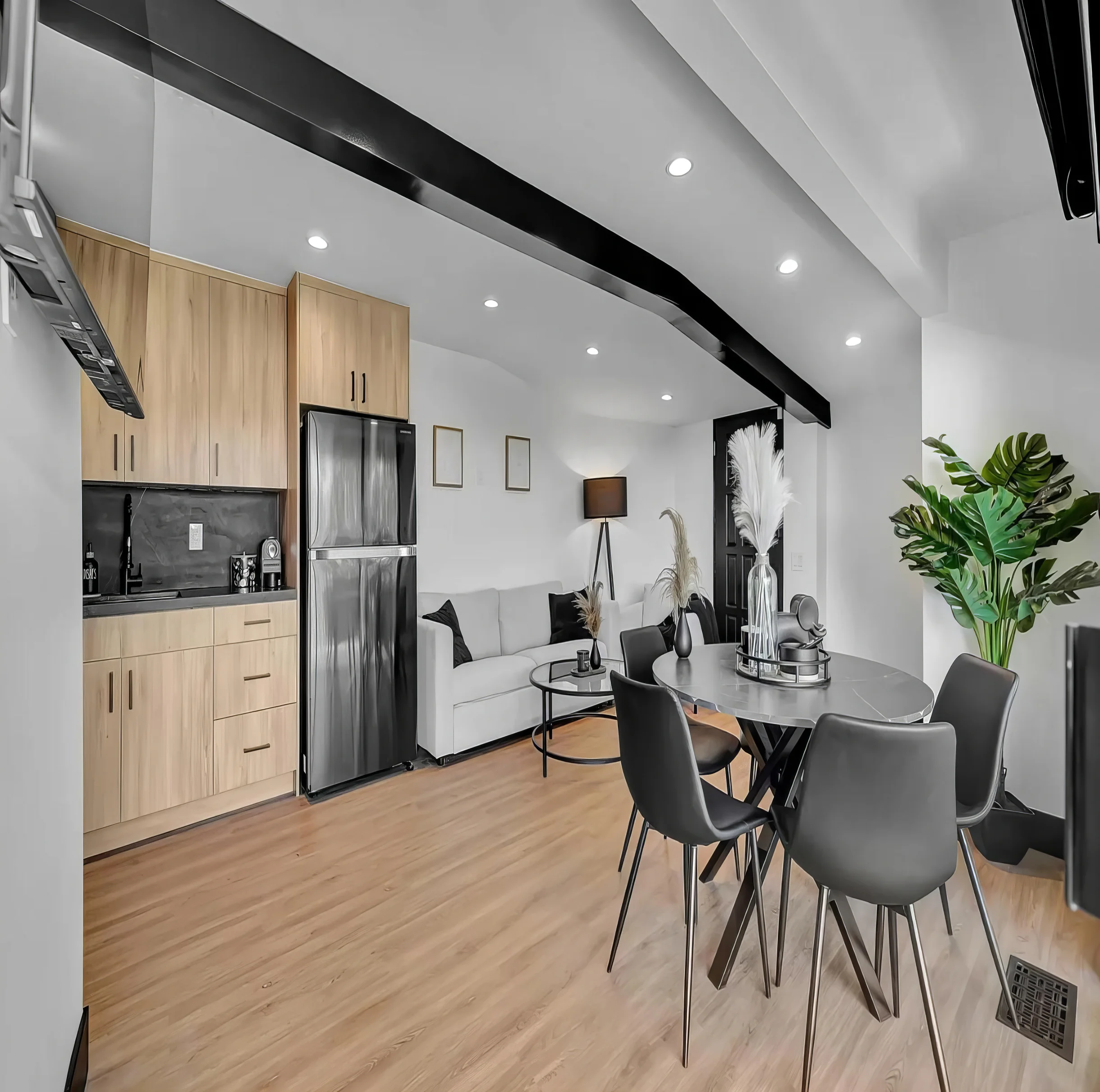 Wander West Hollywood Vistas #32