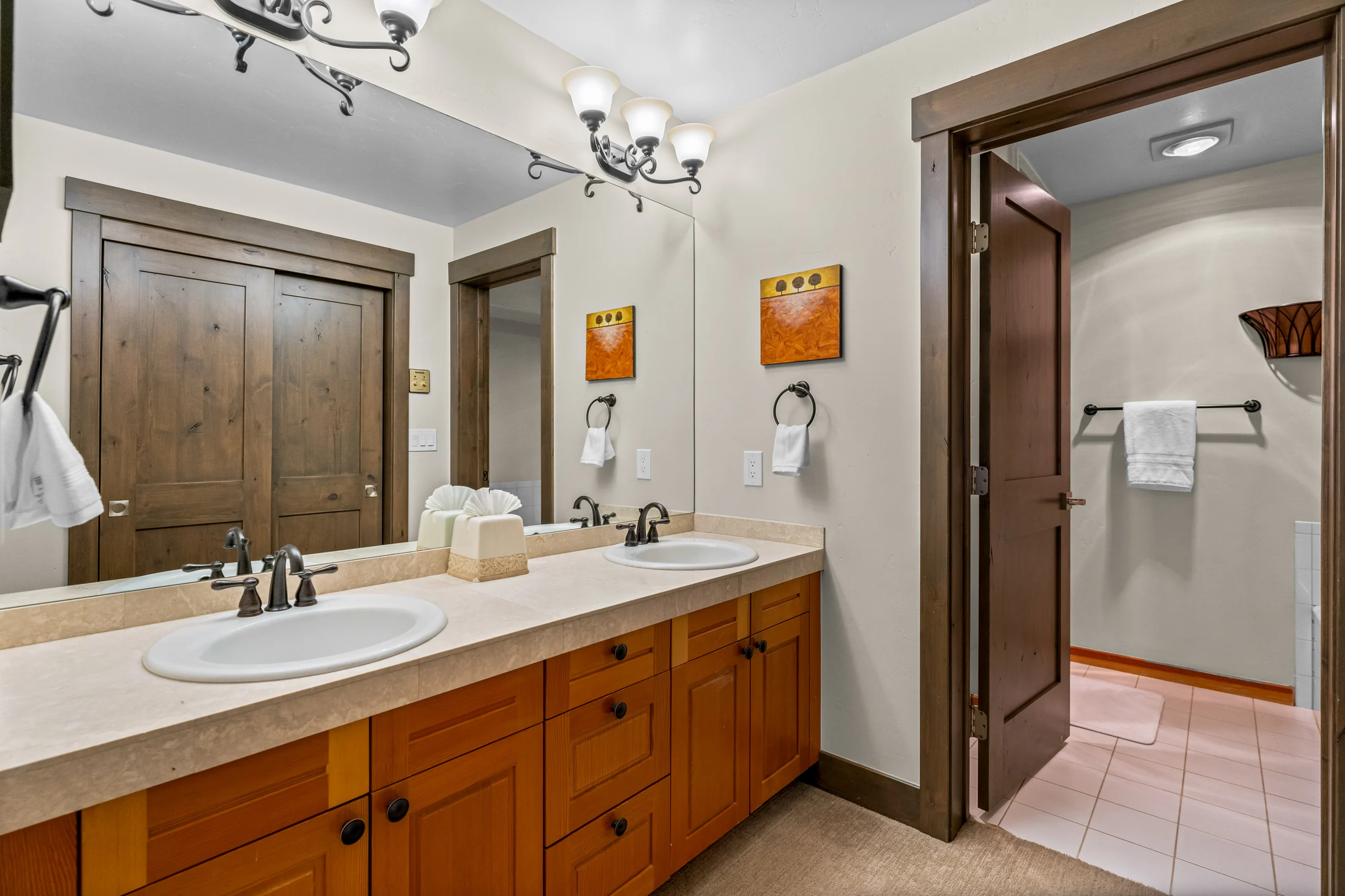 Spectacular views | Private Hot Tub | Sleeps 16 #9