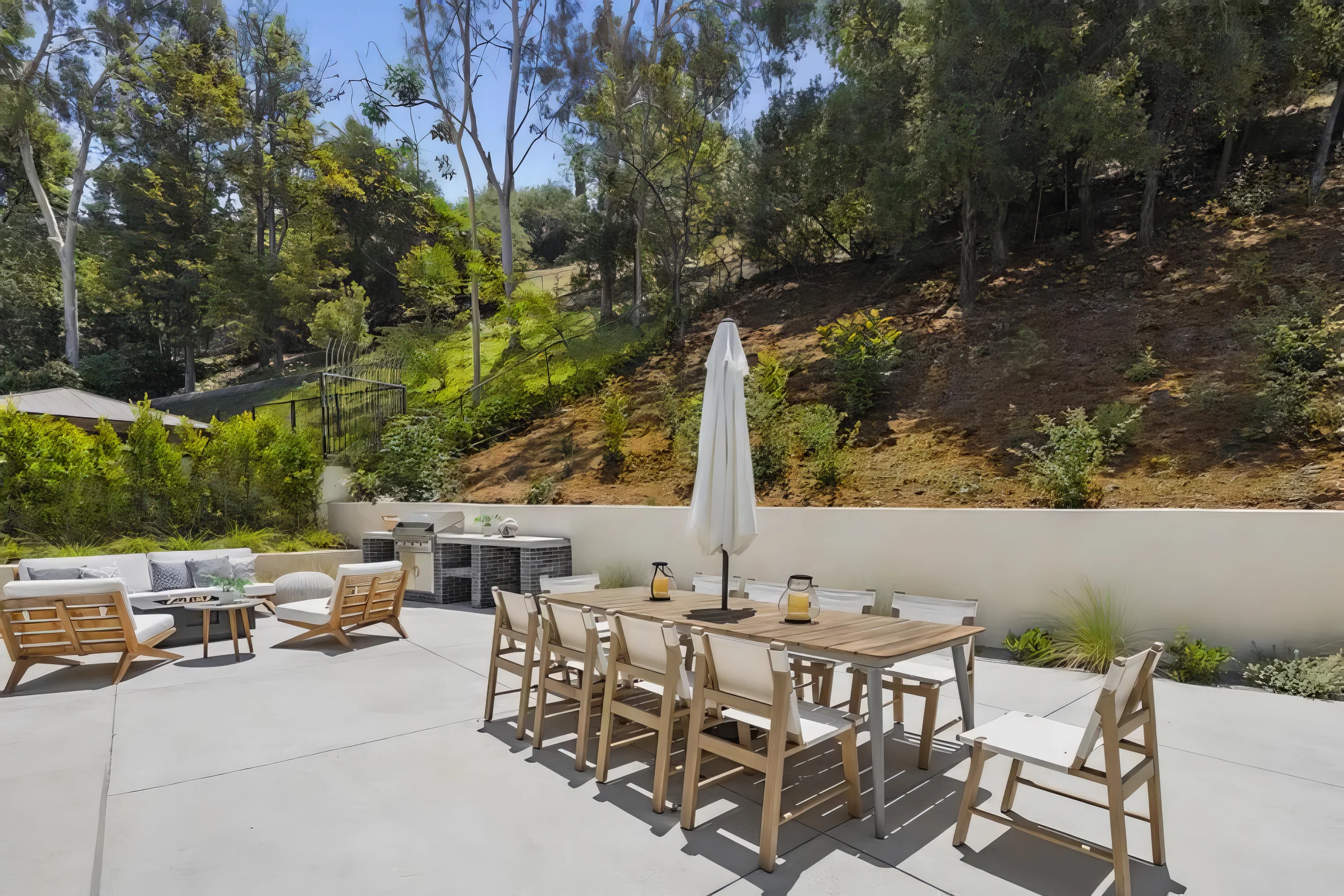 Wander Studio City Overlook #24