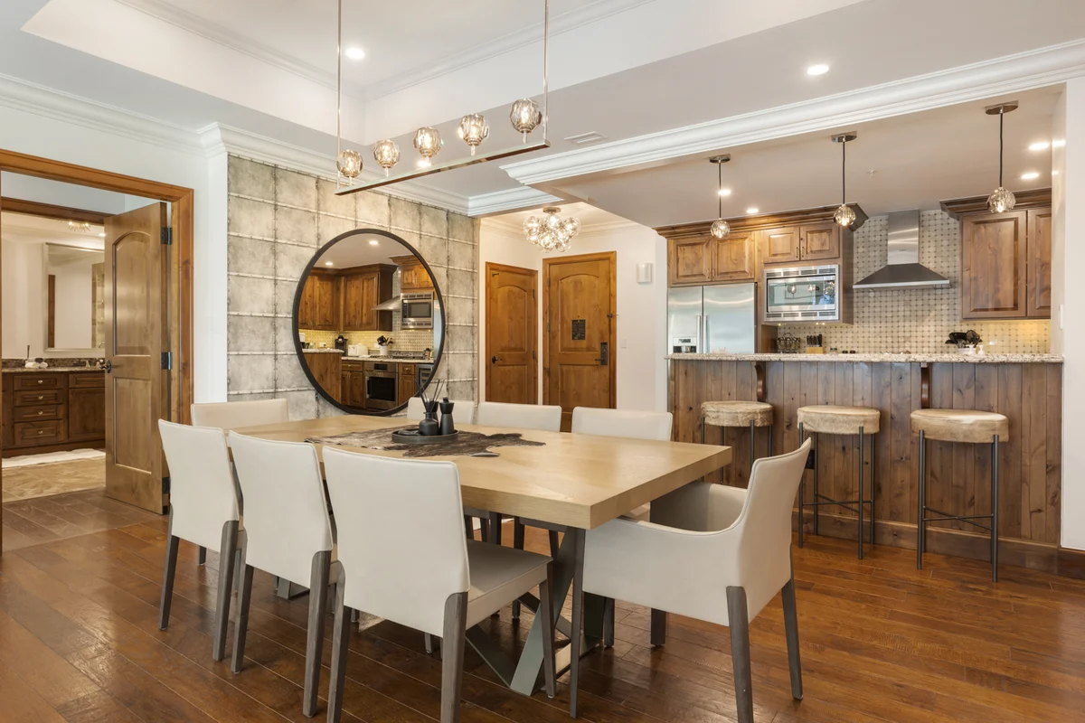 Ritz-Carlton Luxury Suite with Mountain Views #37