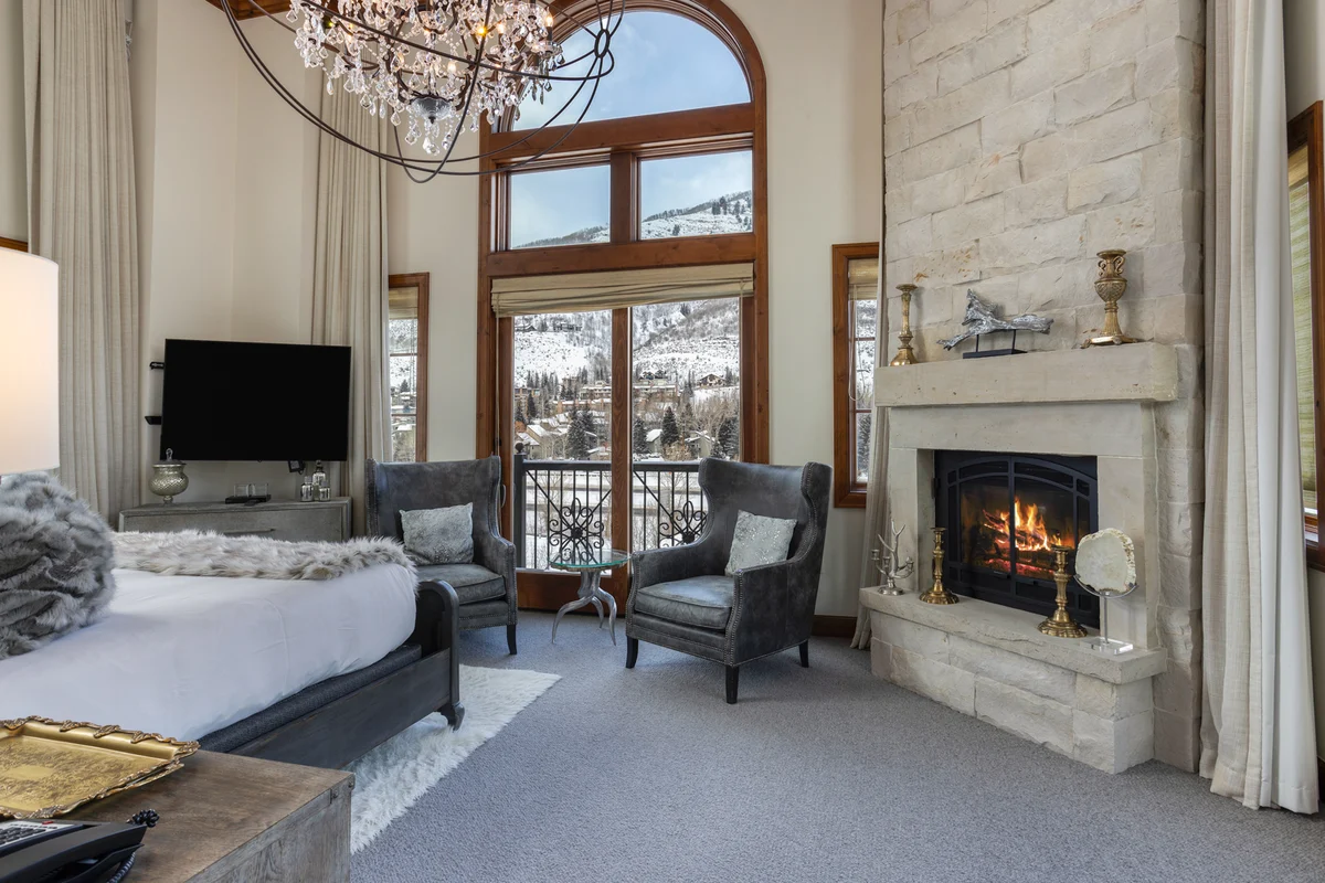 Wander Vail Penthouse #3