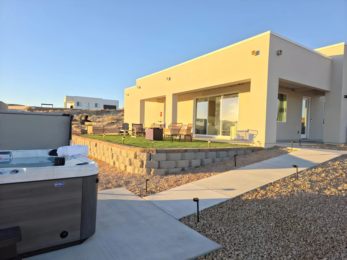 Home in Page property photo 2