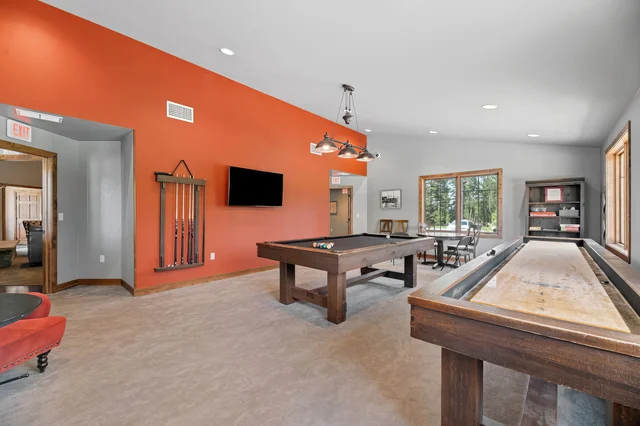 Huge Windows Modern Powderhouse Pass Home property photo 21