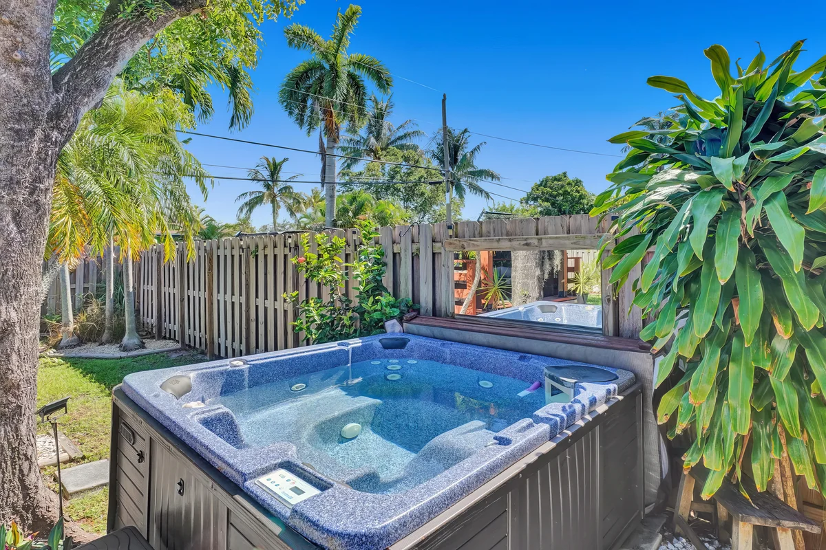 Wander Oakland Park Gardens