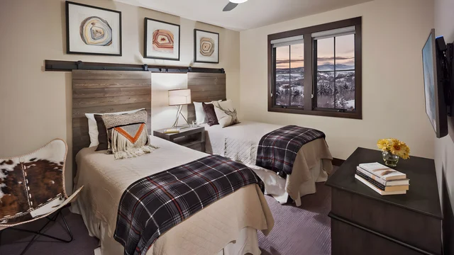 Bedroom 3 image 1