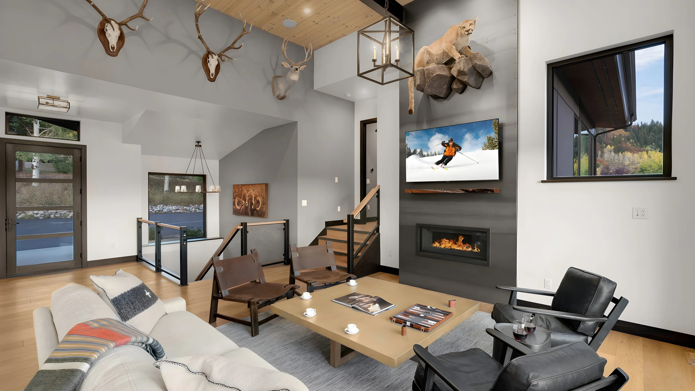 Cazador Lodge #28
