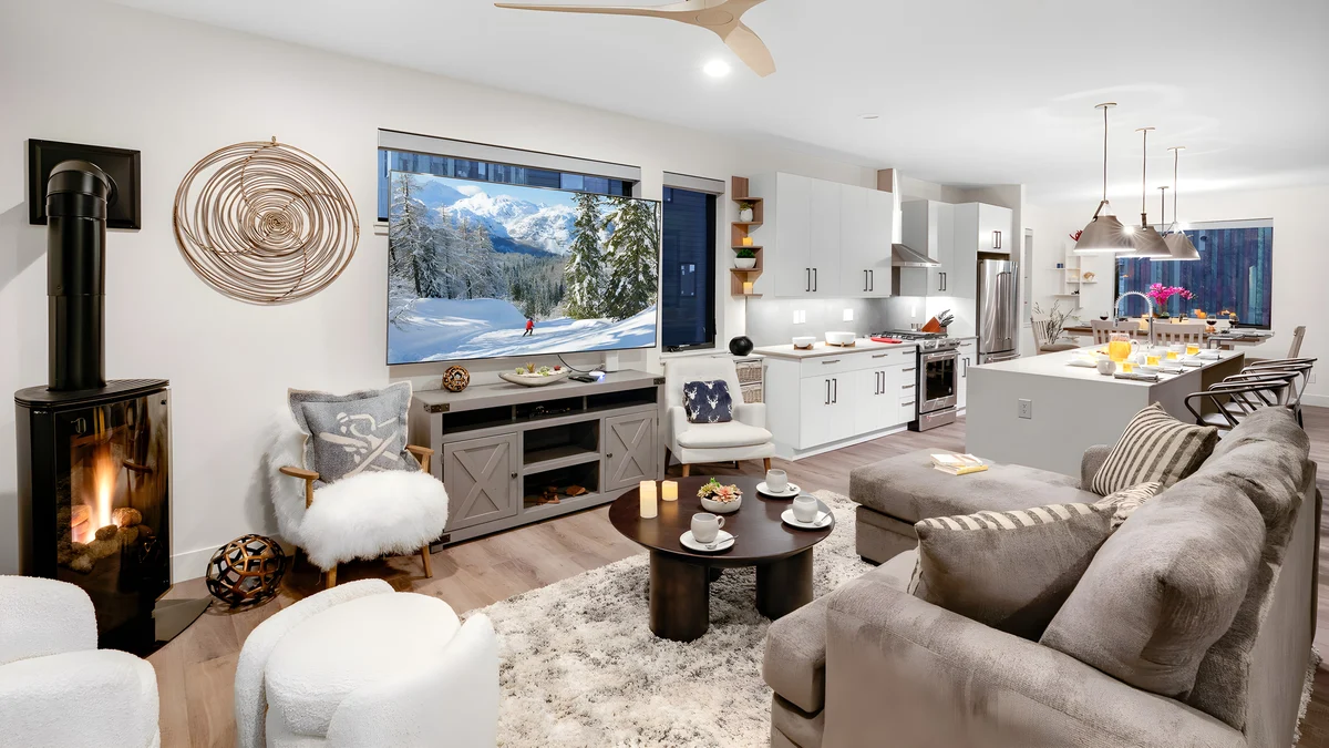 Wander Steamboat Capitol House