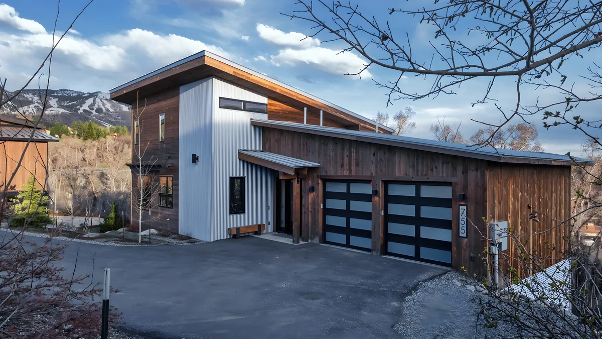 Wander Steamboat Hilltop