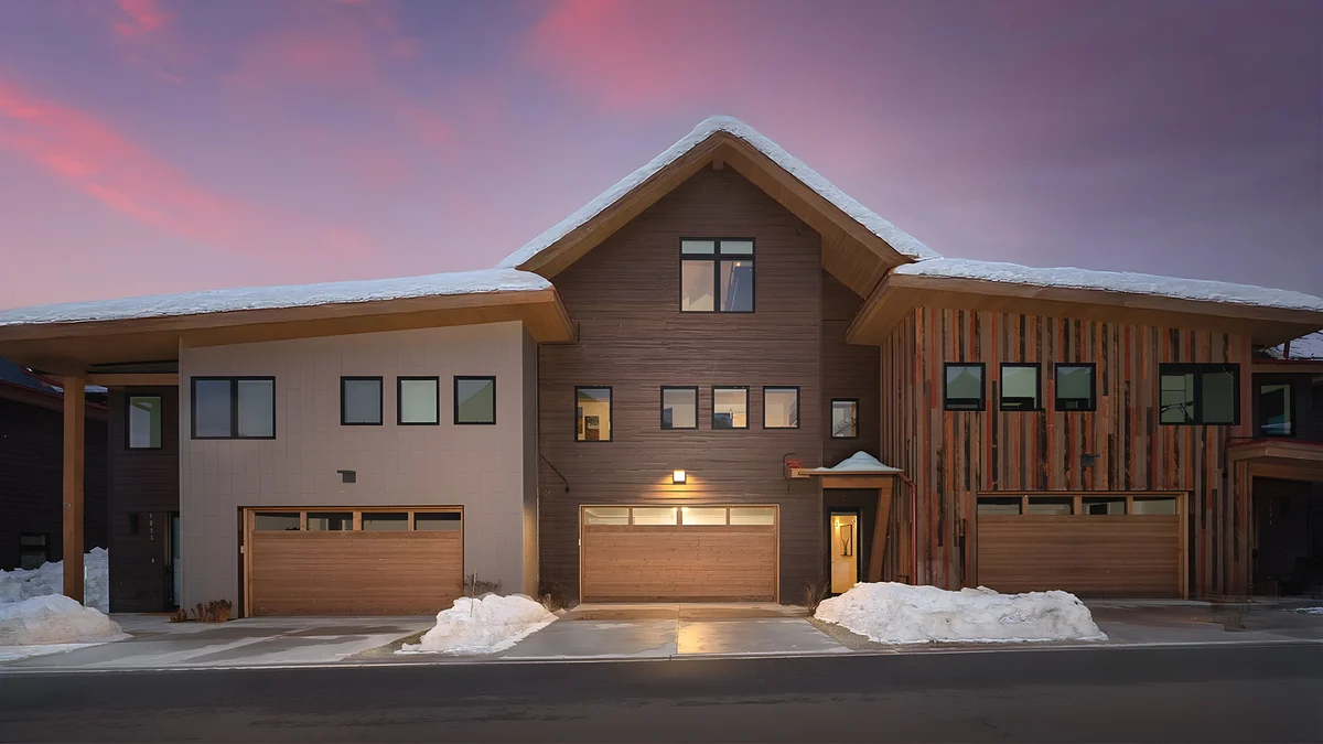 Wander Steamboat Uptown