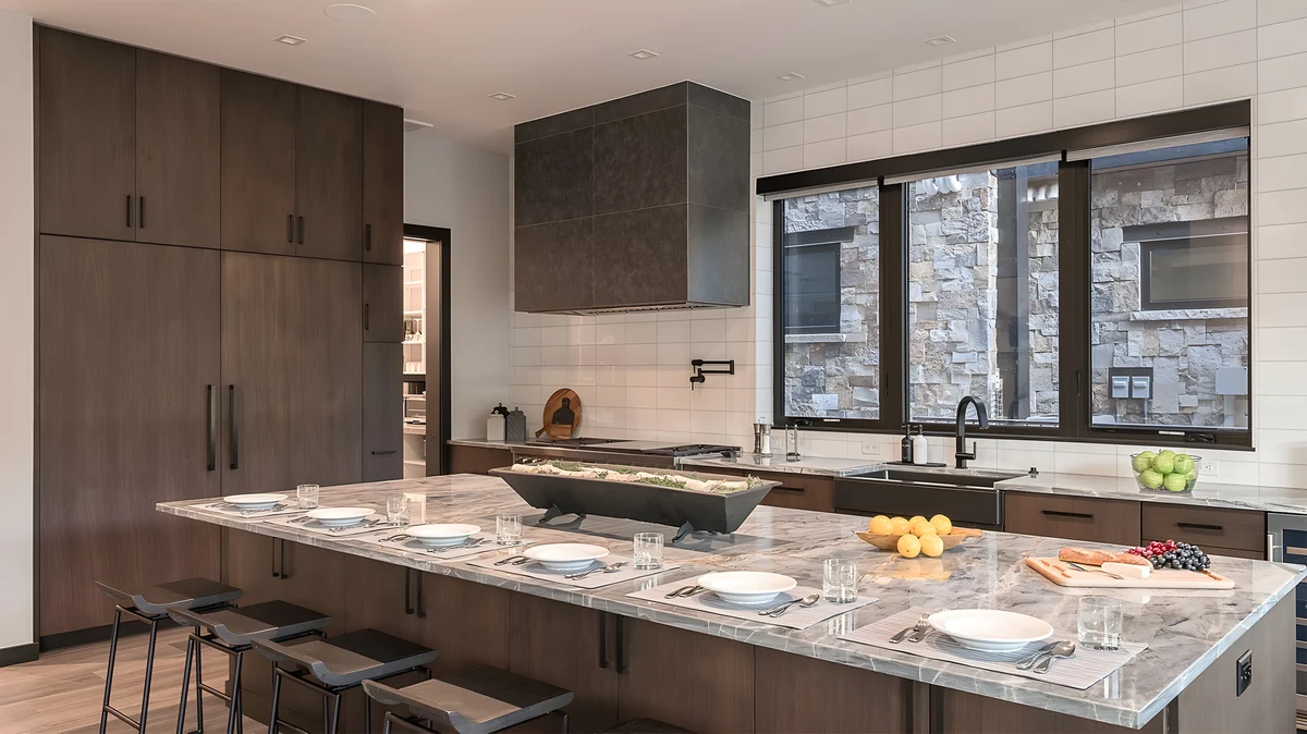 Kitchen image 1