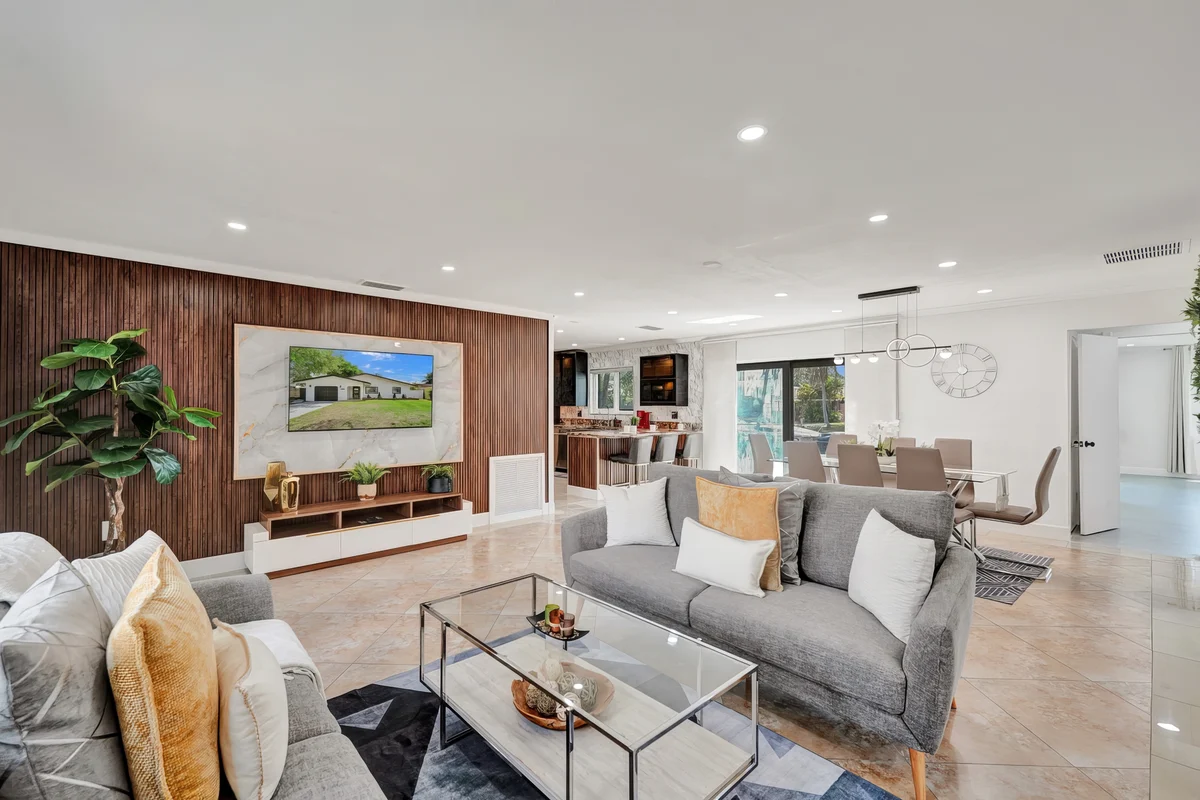 Wander Fort Lauderdale Waterfront