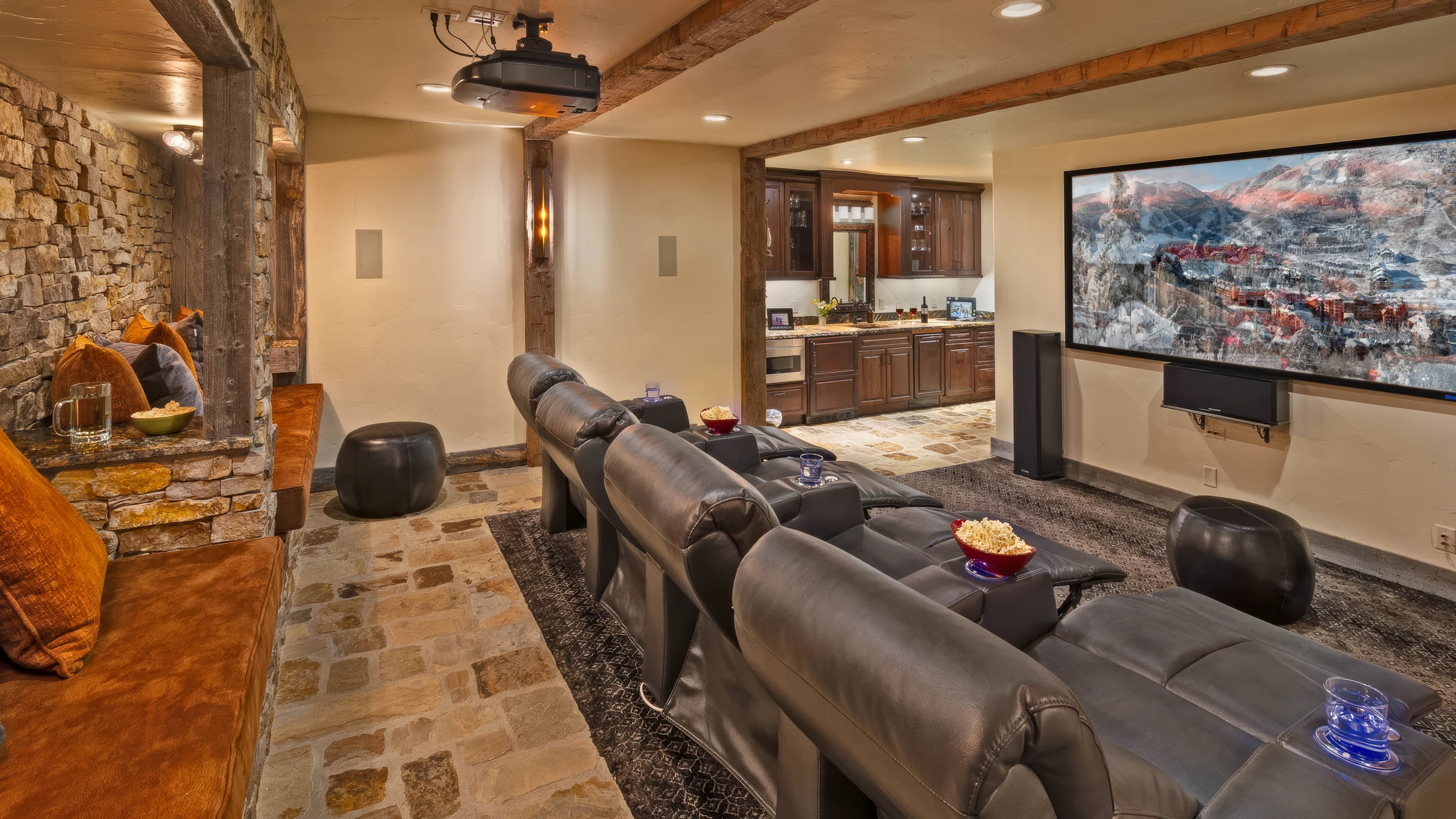 Appaloosa Mountain Lodge #27