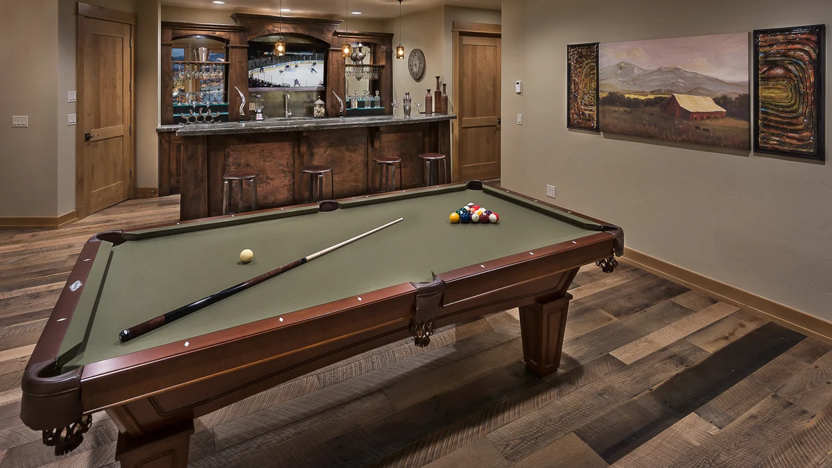 Game Room 2 image 1