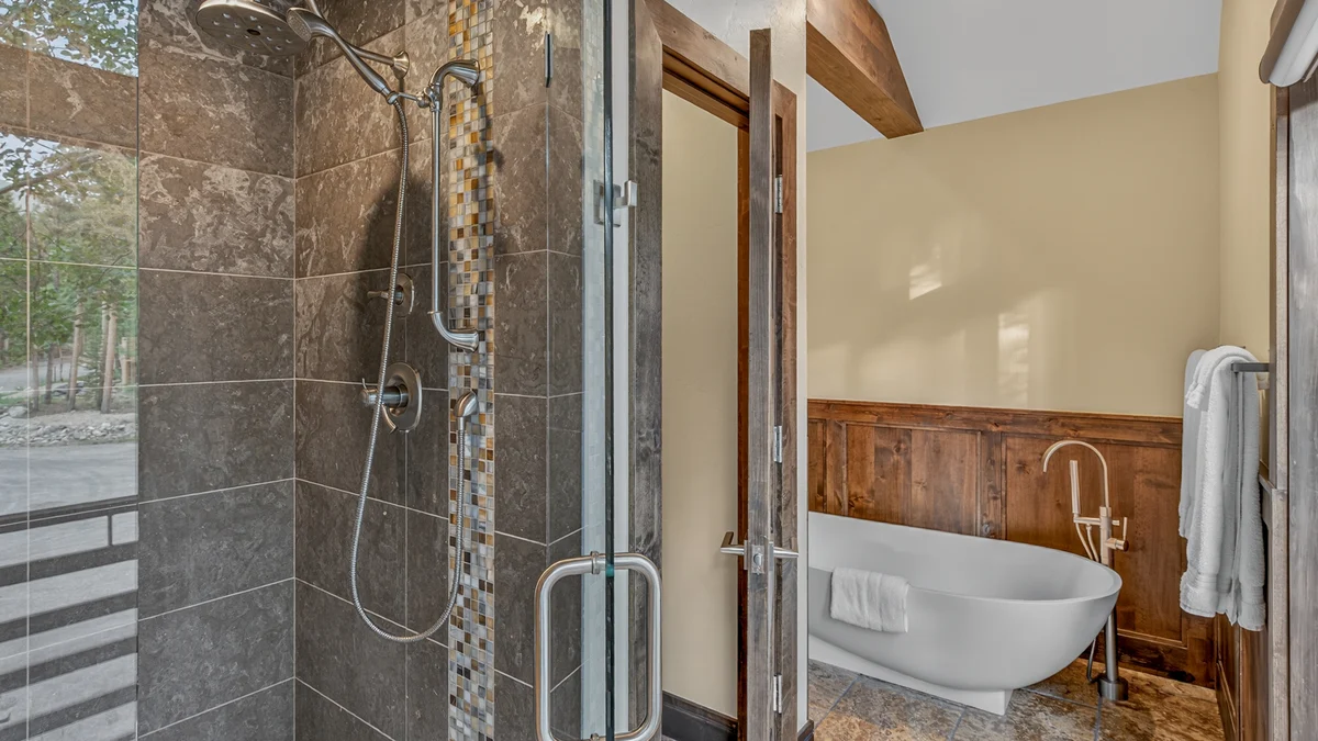 Grand Vista Lodge #21