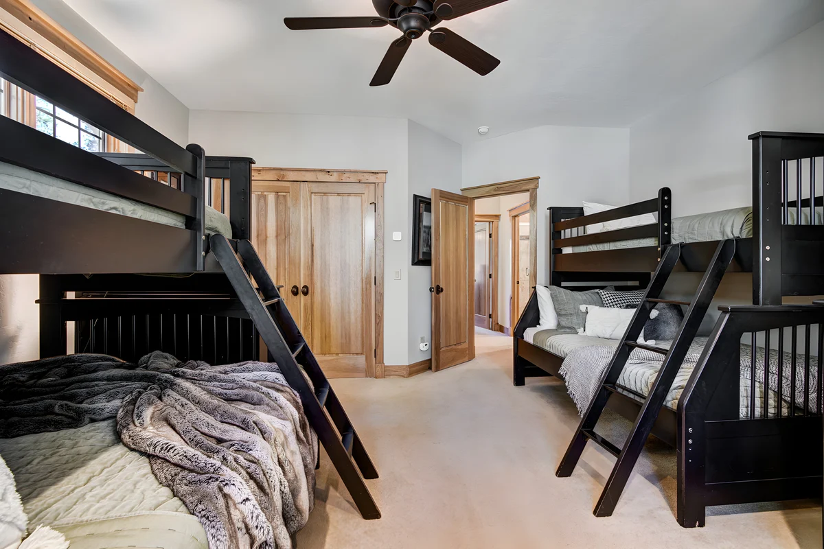 Wander Breckenridge Thicket