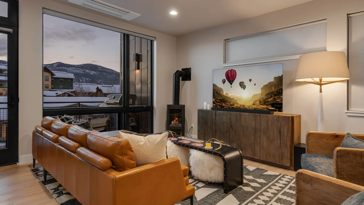 Wander Steamboat Borough