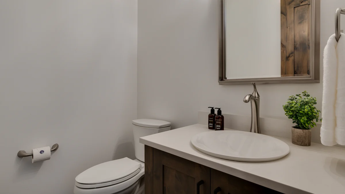 Wander Breckenridge Halara