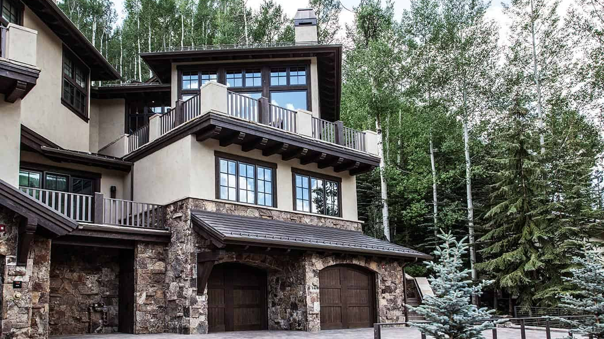 Alpenglow Peaks Lodge #35