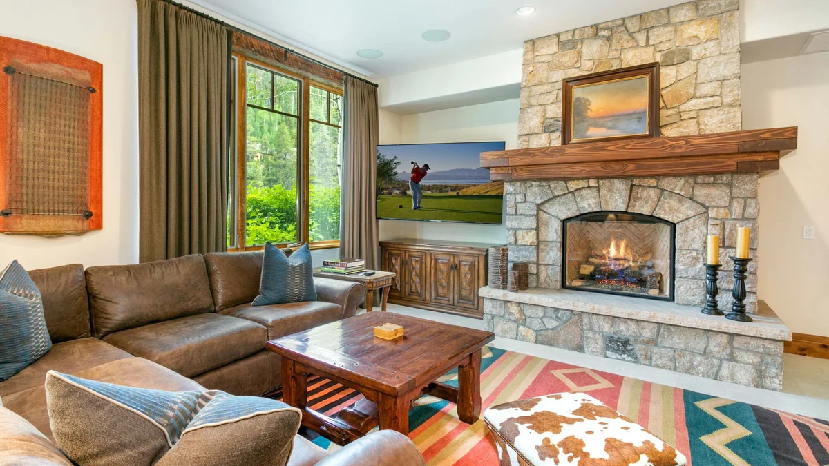 Bergrose Lodge #28